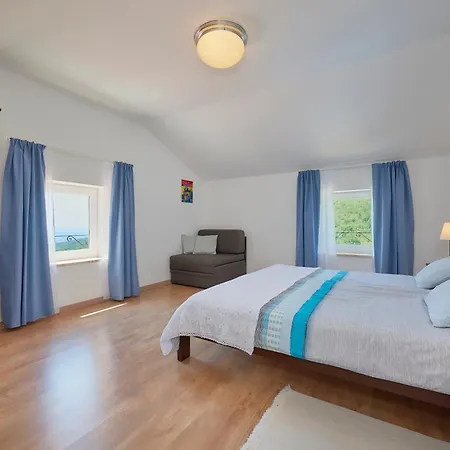 Villa Eugenia By Briskva *