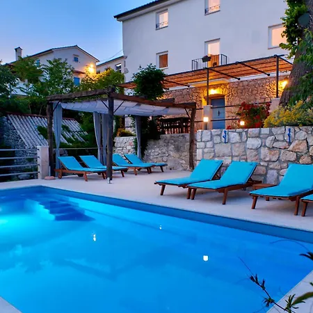 Eugenia By Briskva Villa *