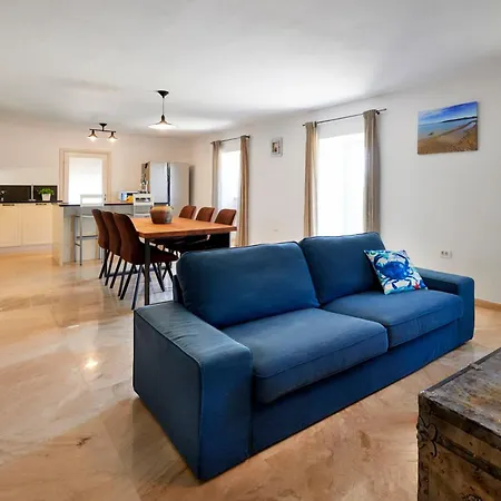 Eugenia By Briskva Brseč