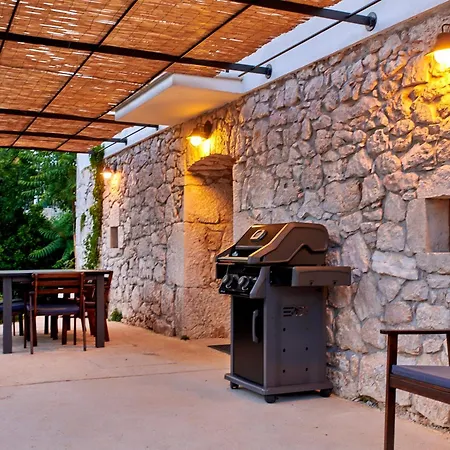 Villa Eugenia By Briskva