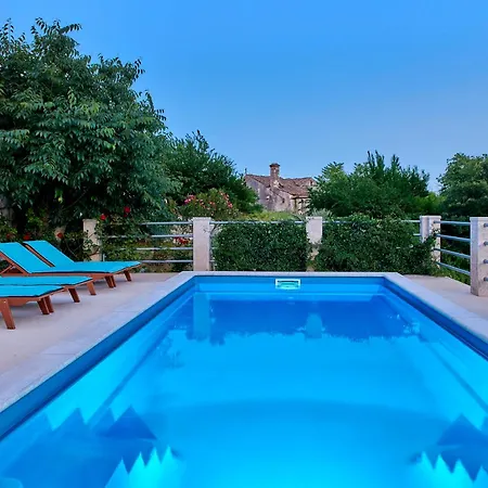 Villa Eugenia By Briskva *