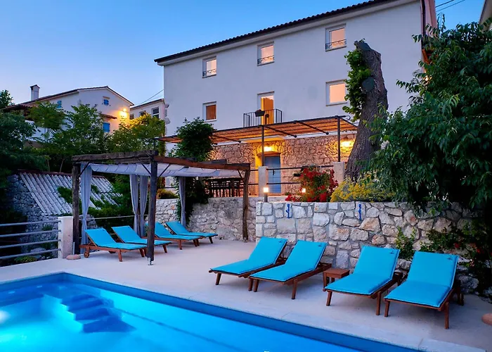 Eugenia By Briskva 布鲁赛吉