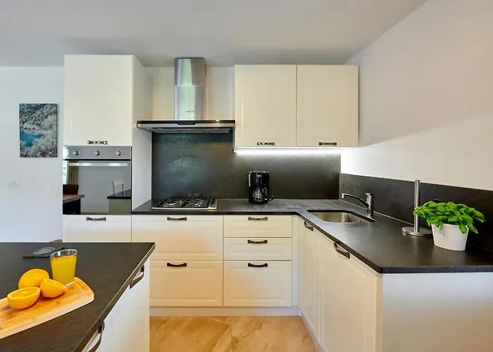 Eugenia By Briskva * Brsec