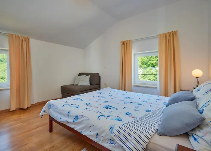 Villa Eugenia By Briskva *